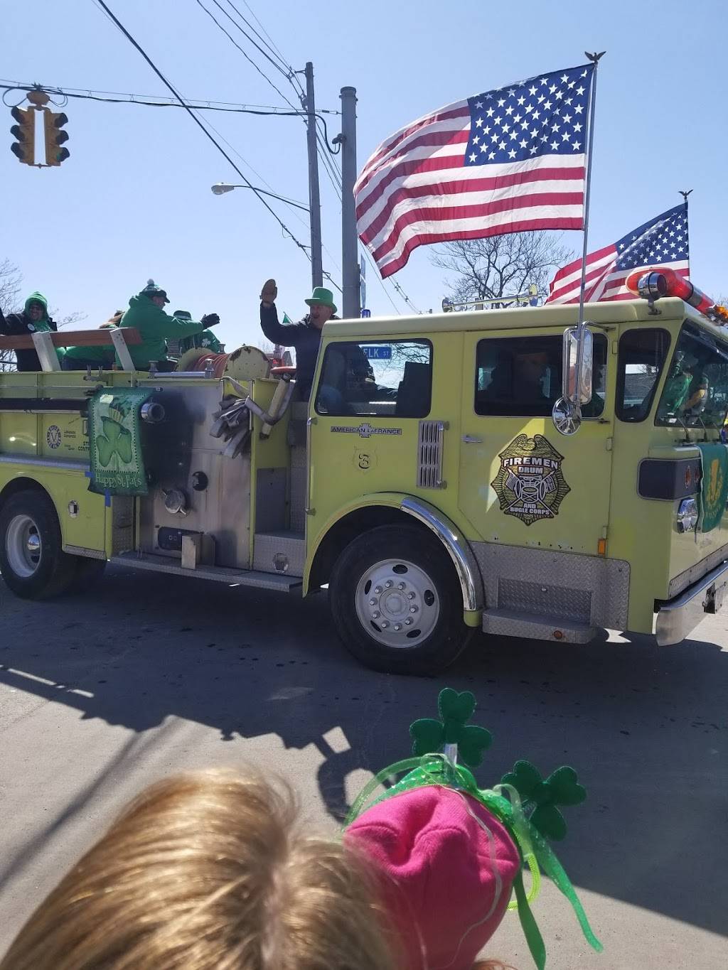 Ricotas Pizza | restaurant | 206 Elk St, Buffalo, NY 14210, USA | 7168237636 OR +1 716-823-7636