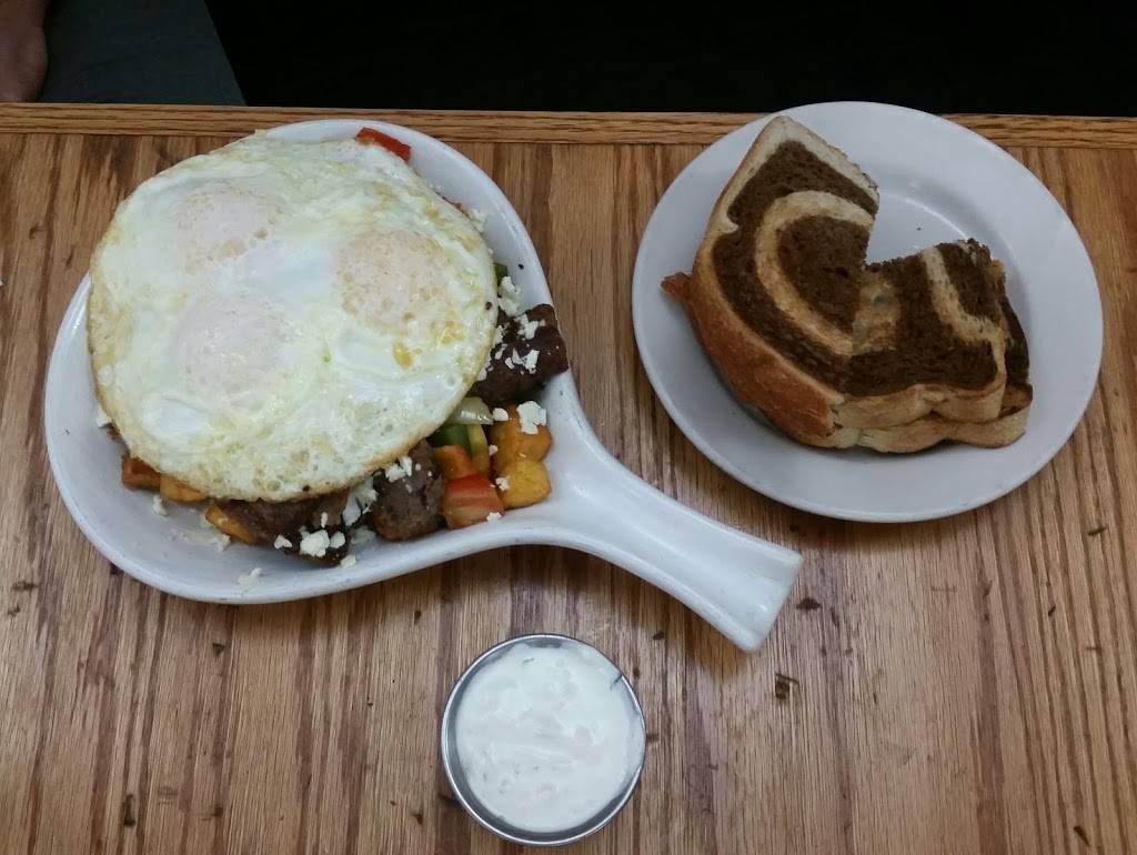 Executive on the Main | restaurant | 5629 Main St, Sylvania, OH 43560, USA | 4195174448 OR +1 419-517-4448