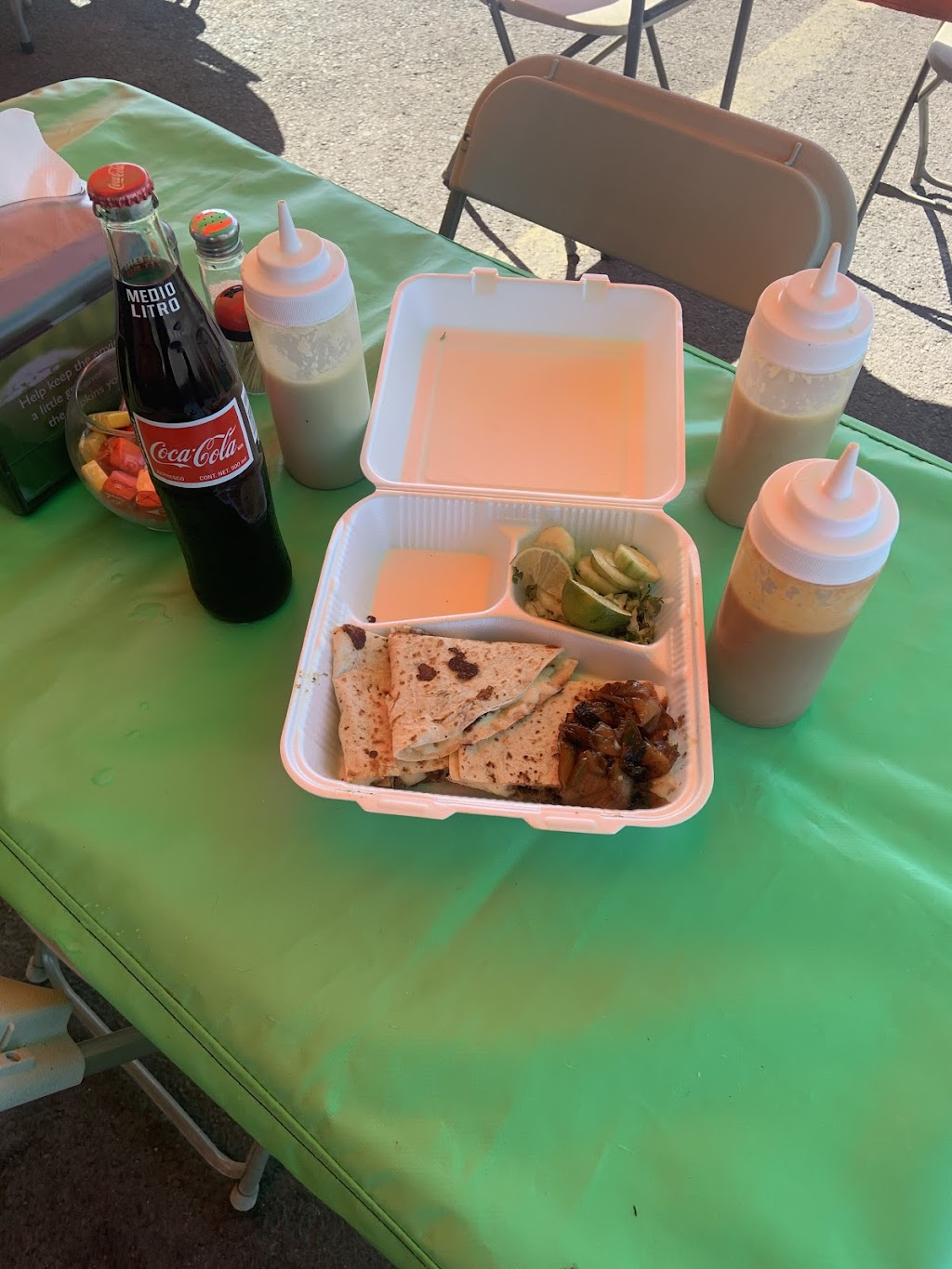 Tacos los changuitos | restaurant | 5035 W Camelback Rd, Phoenix, AZ 85031, USA | 6025832844 OR +1 602-583-2844