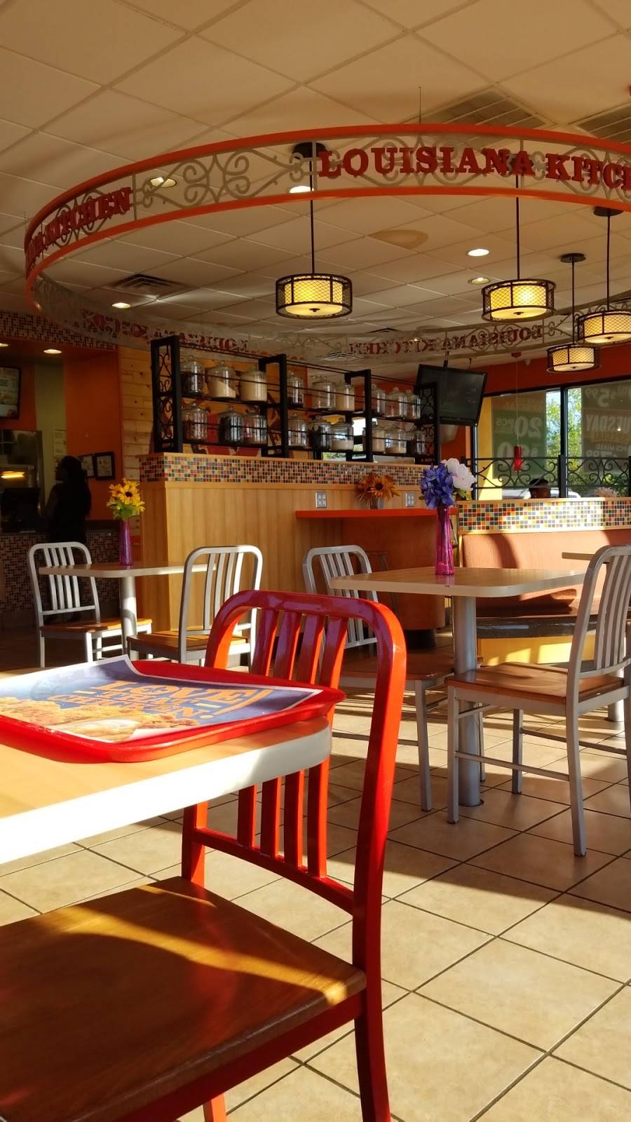 Popeyes Louisiana Kitchen | restaurant | 648 S Memorial Dr, Greenville, NC 27834, USA | 2525513002 OR +1 252-551-3002