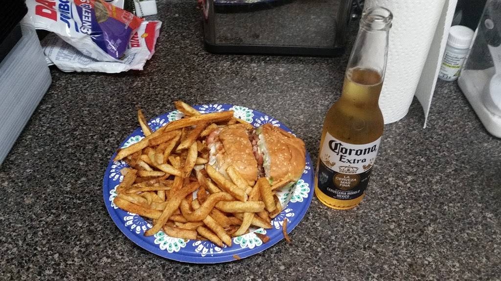 Five Guys | meal takeaway | 8863 Greenbelt Rd, Lanham, MD 20706, USA | 3015529522 OR +1 301-552-9522