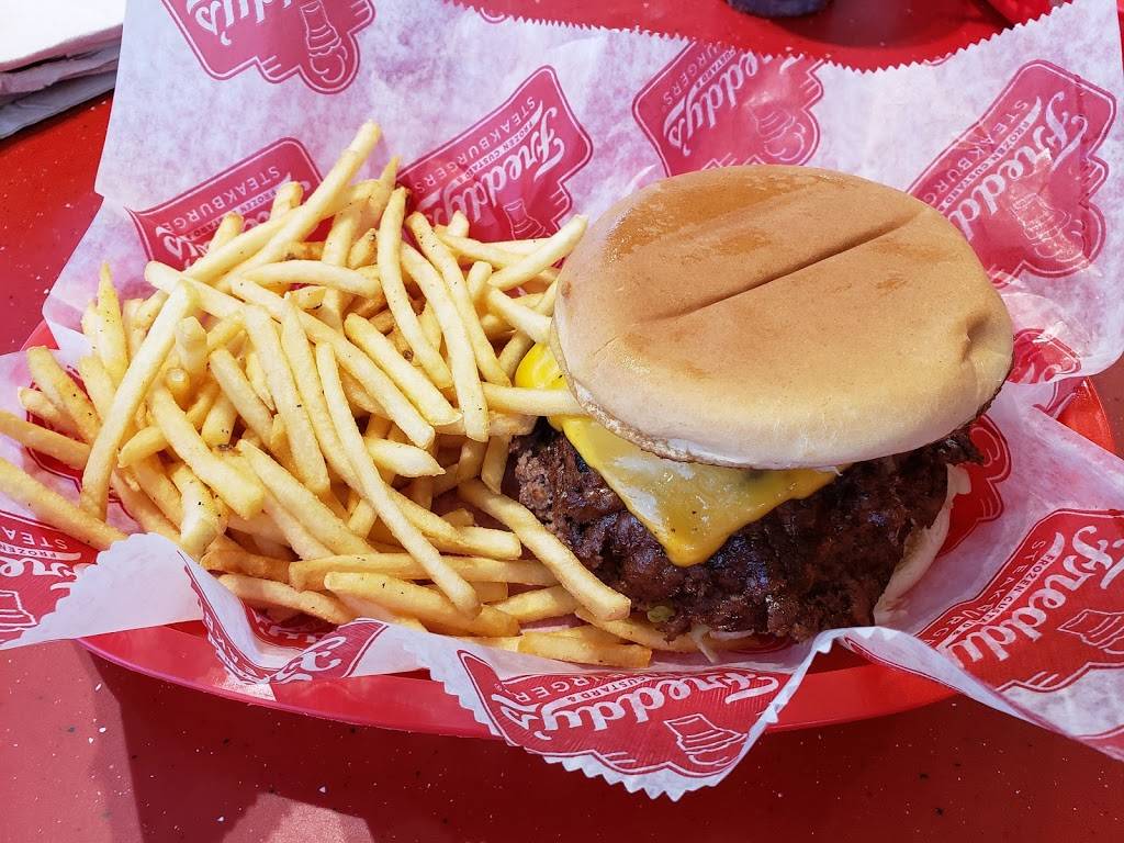 Freddys Frozen Custard & Steakburgers | restaurant | 6100 SW 3rd St, Oklahoma City, OK 73128, USA | 4056036525 OR +1 405-603-6525