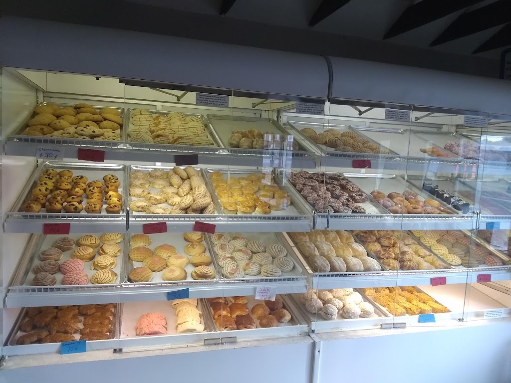 Los volcanes panaderia y lonches | restaurant | 502 9th St, Benton City, WA 99320, USA | 5094971158 OR +1 509-497-1158