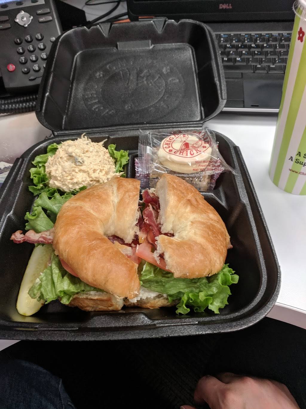 Chicken Salad Chick | restaurant | 1265 Interstate Dr Suite 205, Cookeville, TN 38501, USA | 9312728551 OR +1 931-272-8551