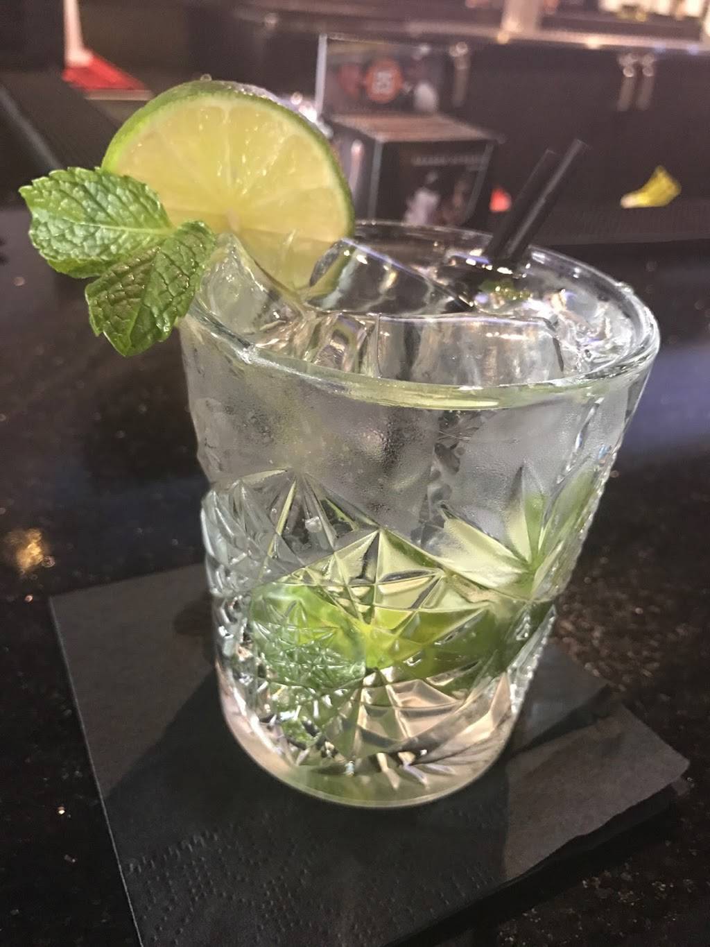 Blue Sunday Bar & Grill | restaurant | 6868 Race Track Rd, Bowie, MD 20715, USA | 2409296667 OR +1 240-929-6667