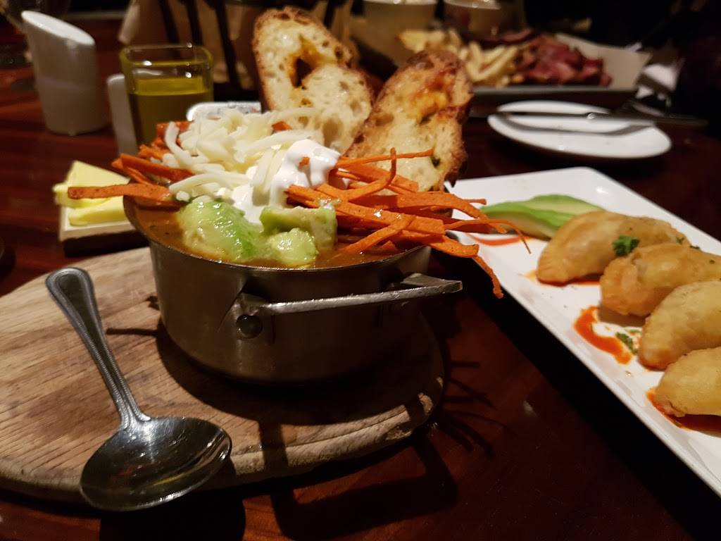 Dovers Grille | restaurant | 1590 Lyndon B Johnson Fwy, Dallas, TX 75234, USA | 9728694300 OR +1 972-869-4300