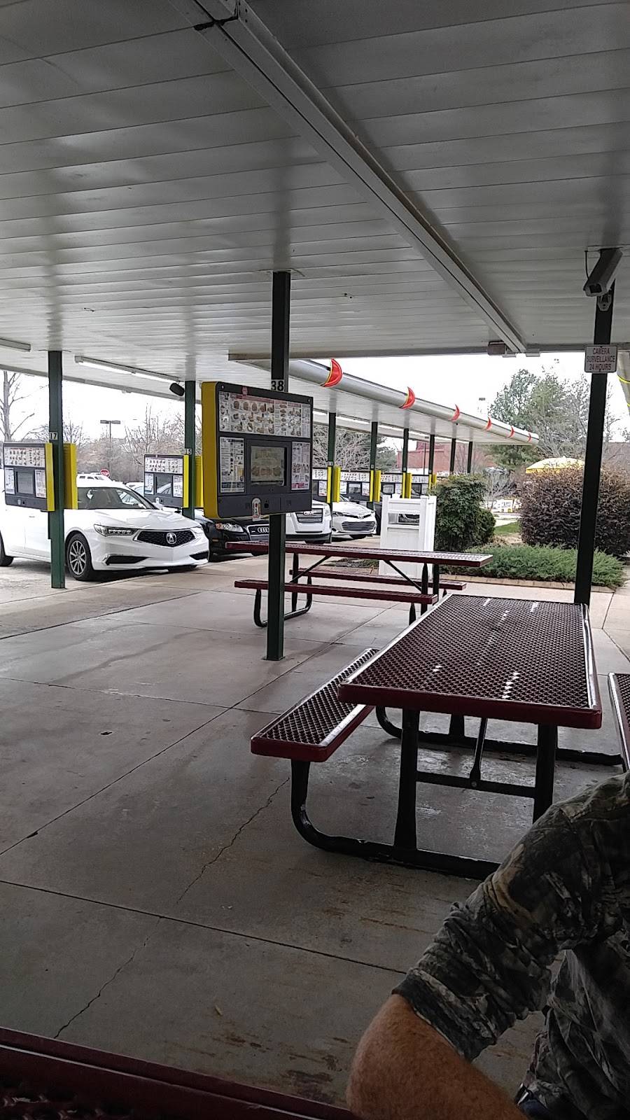 Sonic Drive-In | restaurant | 1718 Carothers Pkwy, Brentwood, TN 37027, USA | 6153762757 OR +1 615-376-2757