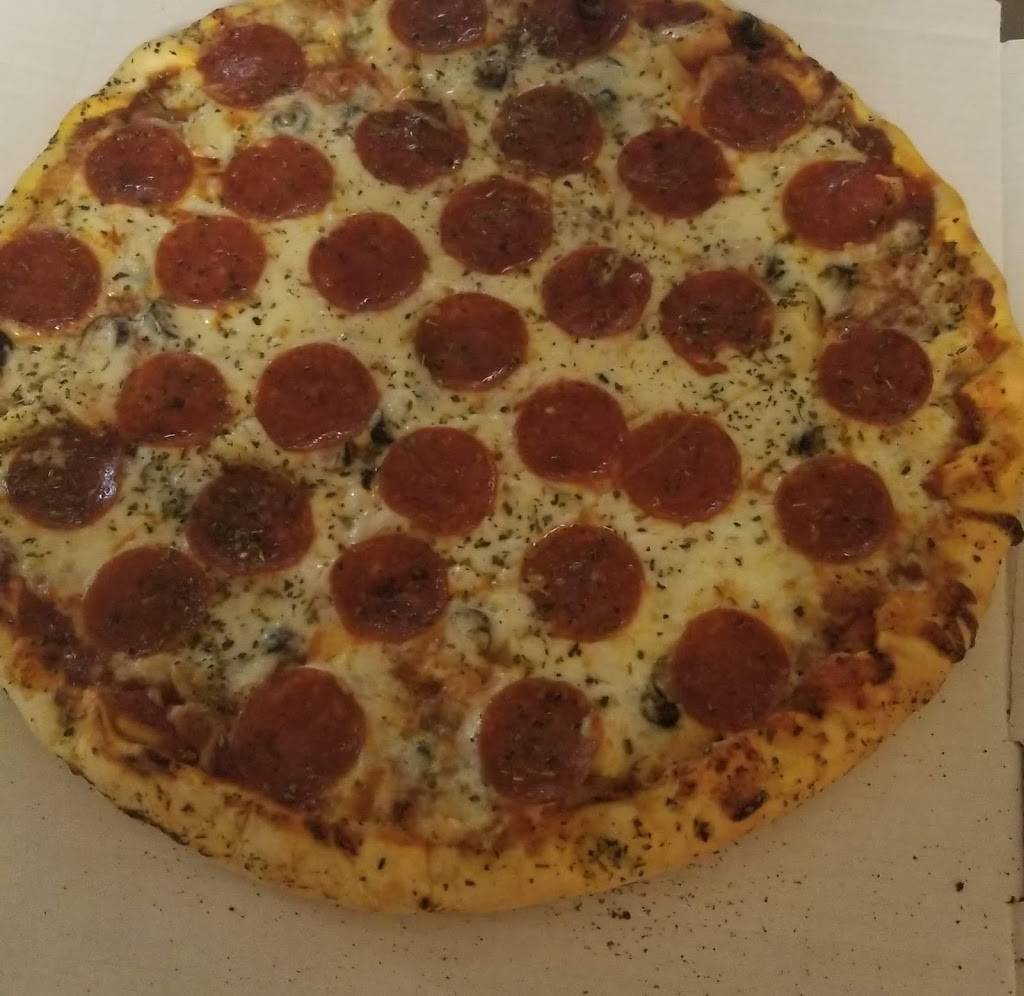 Veronas Pizza | restaurant | 4900-4924 Calumet Ave, Hammond, IN 46327, USA | 2199311420 OR +1 219-931-1420