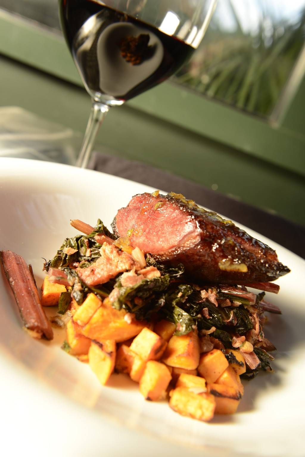 Grand Cru Food & Wine | restaurant | 1904 Eastwood Rd Suite 109, Wilmington, NC 28403, USA | 9106794013 OR +1 910-679-4013