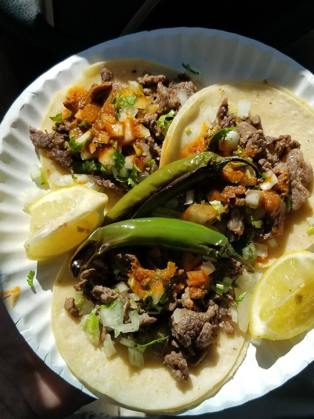 Tacos La Villa Mexican Grill | restaurant | 1801 Union Ave, Bakersfield, CA 93305, USA | 6616331395 OR +1 661-633-1395