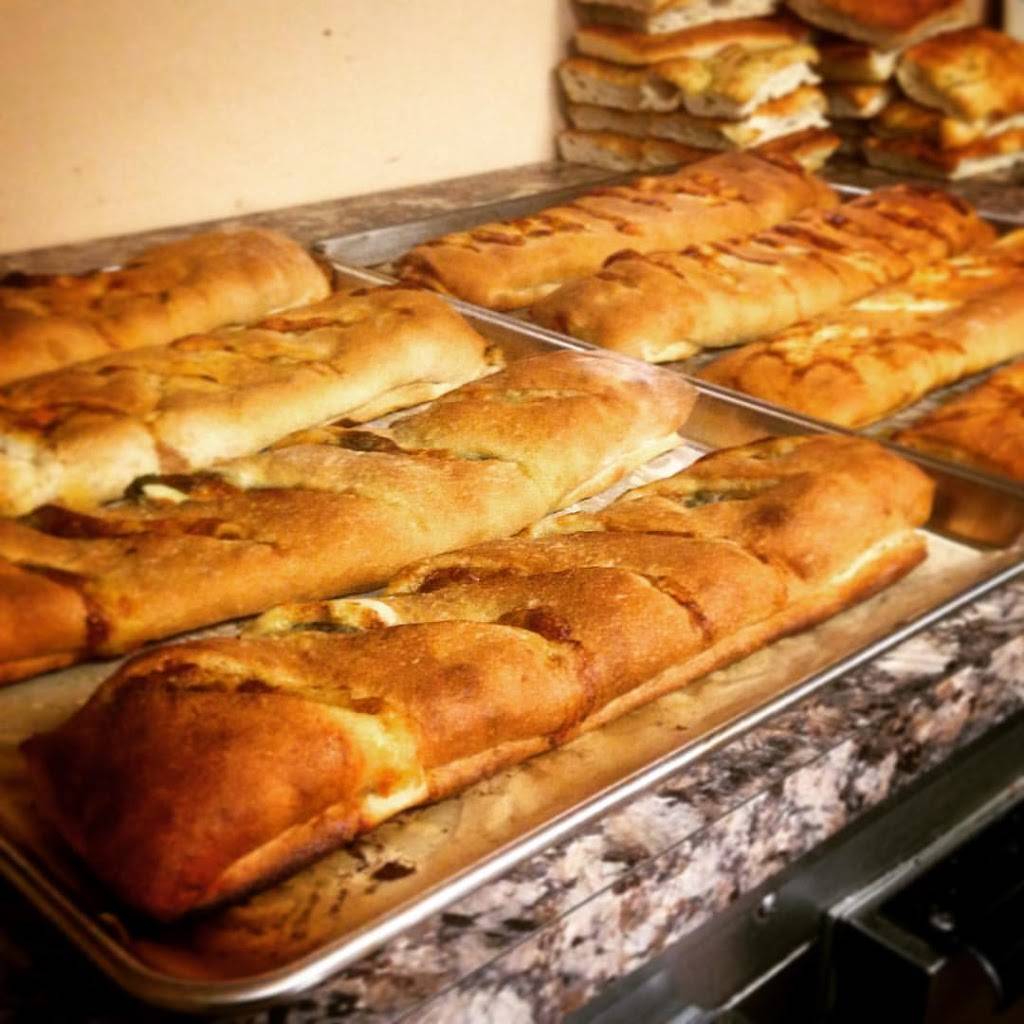 Roccos Off Wooster Pizza,Delivery & Italian Restaurant | restaurant | 2311 Boston Post Rd, Guilford, CT 06437, USA | 2035335032 OR +1 203-533-5032