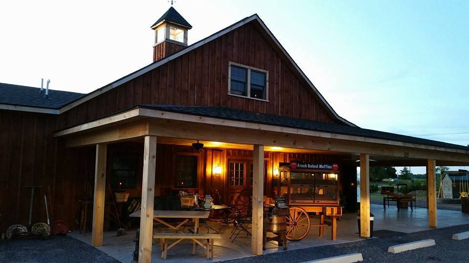 Brightlys Farm Market | bakery | 525 Drake Rd, Hamlin, NY 14464, USA | 5856364337 OR +1 585-636-4337