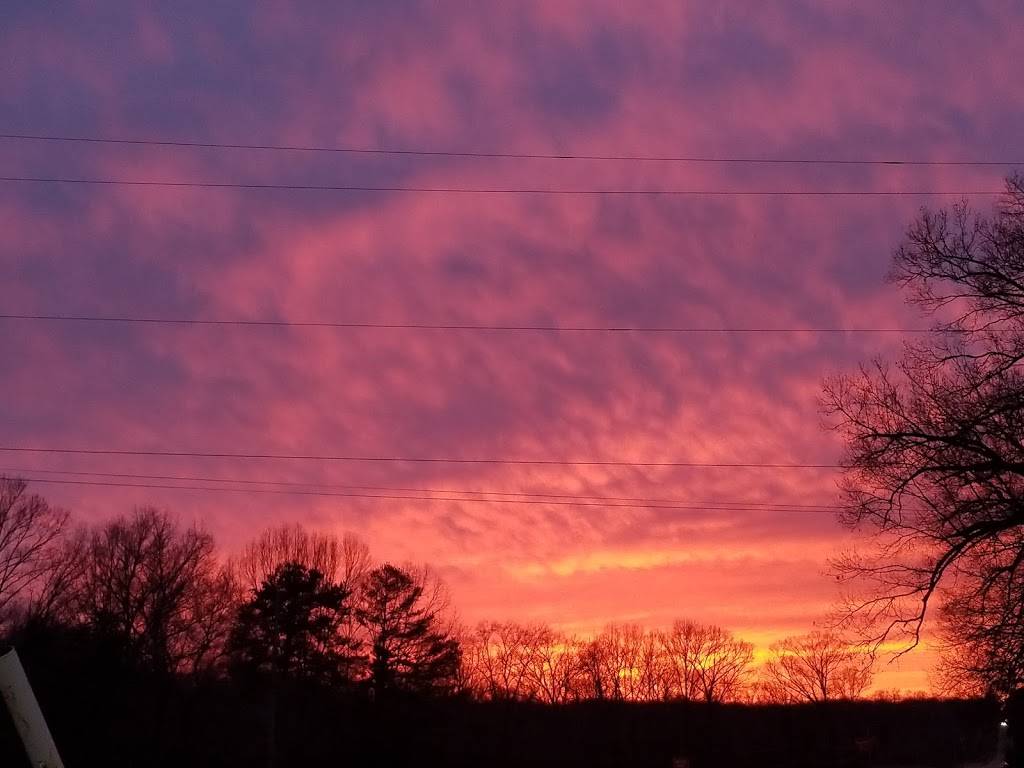 Mckenzies BBQ | restaurant | 2857 Airways Blvd, Jackson, TN 38301, USA | 7314249650 OR +1 731-424-9650