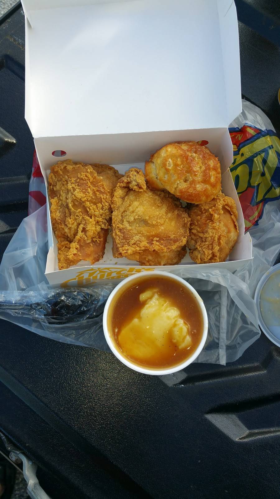 Churchs Chicken | restaurant | 215 W Memorial Blvd, Lakeland, FL 33801, USA | 8636874400 OR +1 863-687-4400