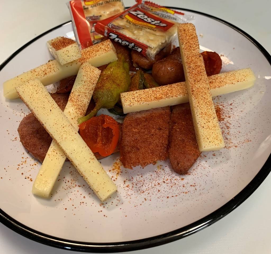 Bottle Cap | restaurant | 2403 12th Ave S, Nashville, TN 37204, USA | 6159150732 OR +1 615-915-0732