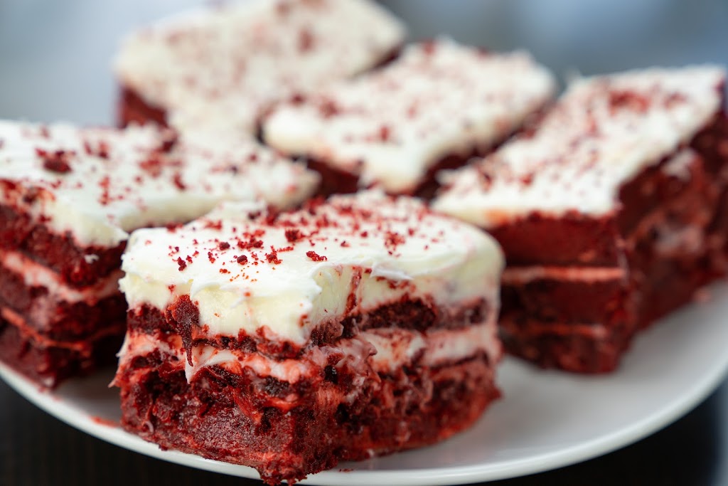 Pinecrest Bakery - Sunset | restaurant | 7315 SW 57th Ave, Miami, FL 33143, USA | 7867512833 OR +1 786-751-2833