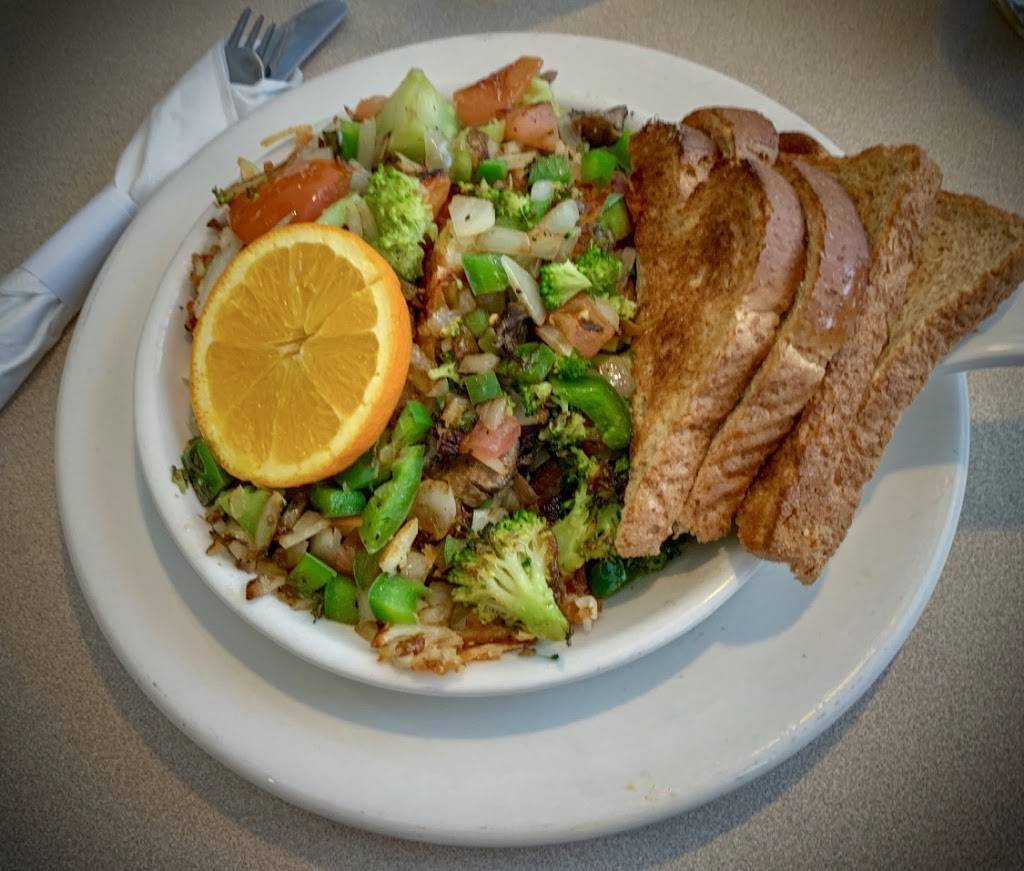 Neds Diner | cafe | 2132 US-20 BUS, Belvidere, IL 61008, USA | 8155441133 OR +1 815-544-1133