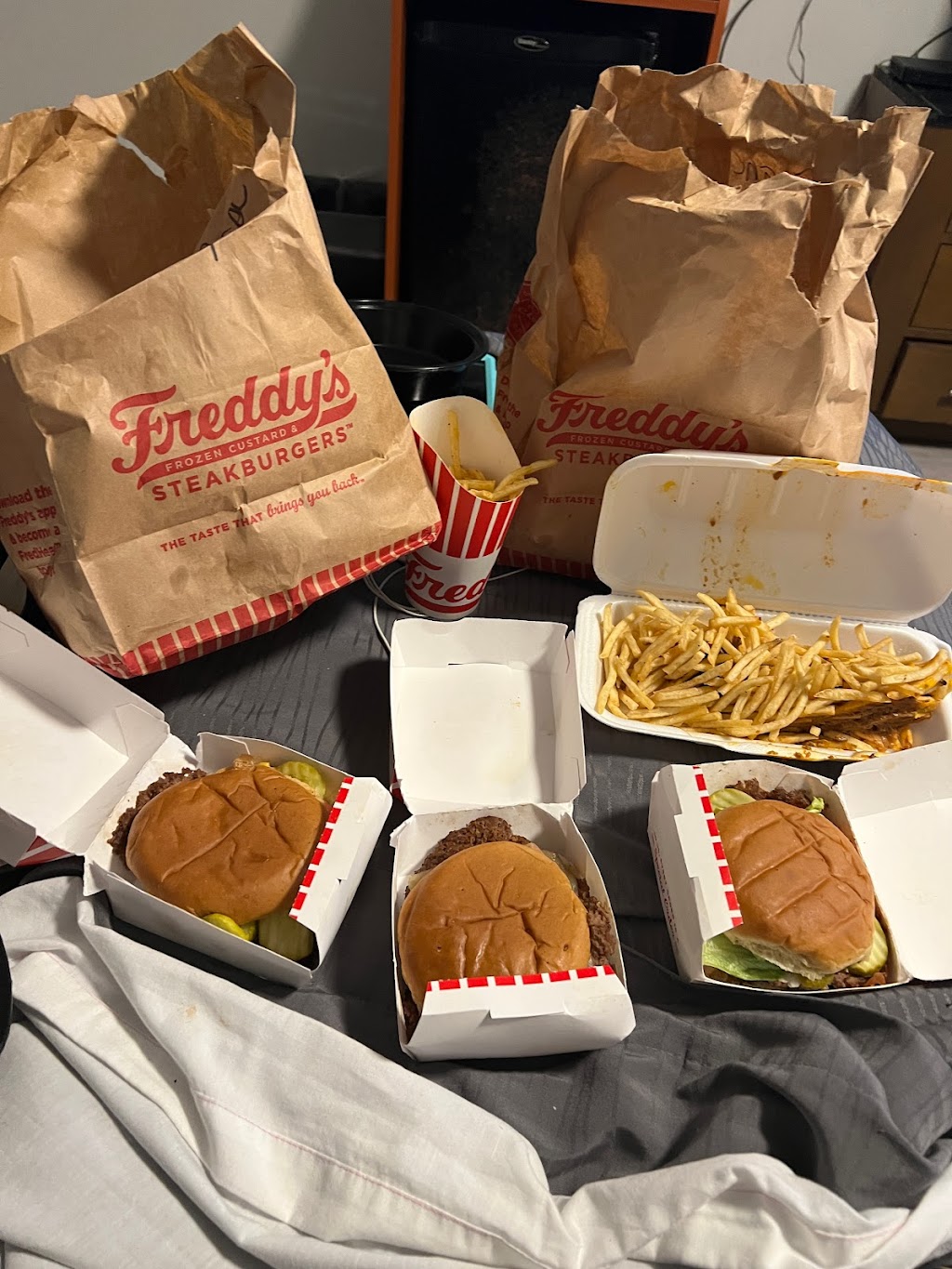 Freddys Frozen Custard & Steakburgers | restaurant | 505 E Martintown Rd, North Augusta, SC 29841, USA | 8036136159 OR +1 803-613-6159