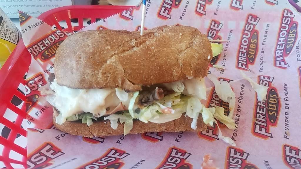 Firehouse Subs | meal delivery | 352 N Hwy 67 c, Cedar Hill, TX 75104, USA | 9722938270 OR +1 972-293-8270