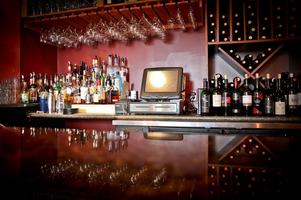 J. Razzo′s | restaurant | 12501 N Meridian St, Carmel, IN 46032, USA | 3178449333 OR +1 317-844-9333