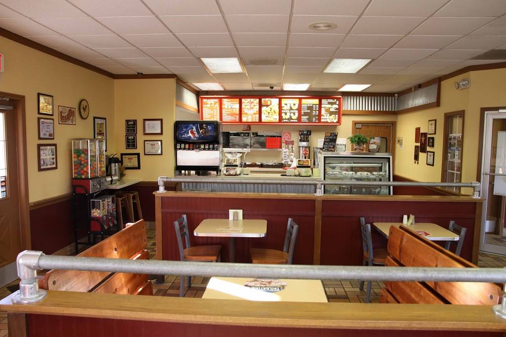 Lees Famous Recipe Chicken - Springfield (North) | restaurant | 301 E Home Rd, Springfield, OH 45503, USA | 9373994834 OR +1 937-399-4834