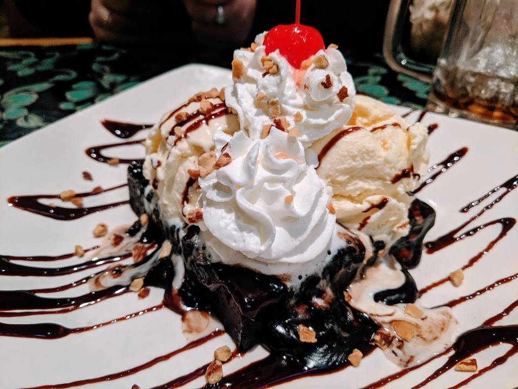 Islands Restaurant Newbury Park | restaurant | 935 Broadbeck Dr, Thousand Oaks, CA 91320, USA | 8054987481 OR +1 805-498-7481