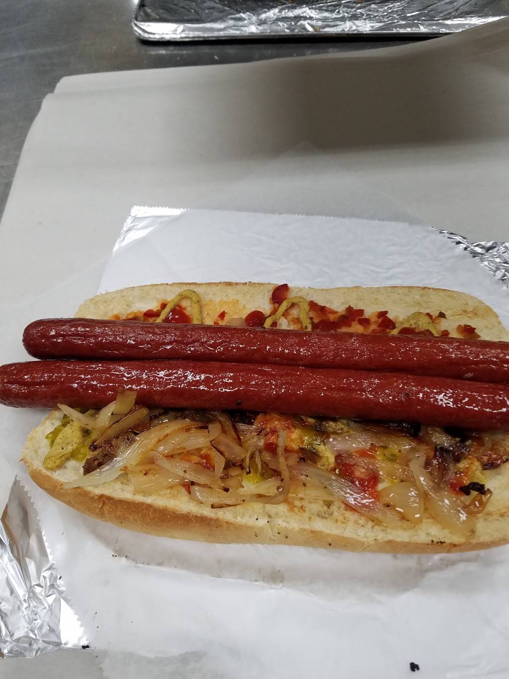 Lindas Steak Subs | restaurant | 5014 Ritchie Hwy, Brooklyn Park, MD 21225, USA | 4106360566 OR +1 410-636-0566