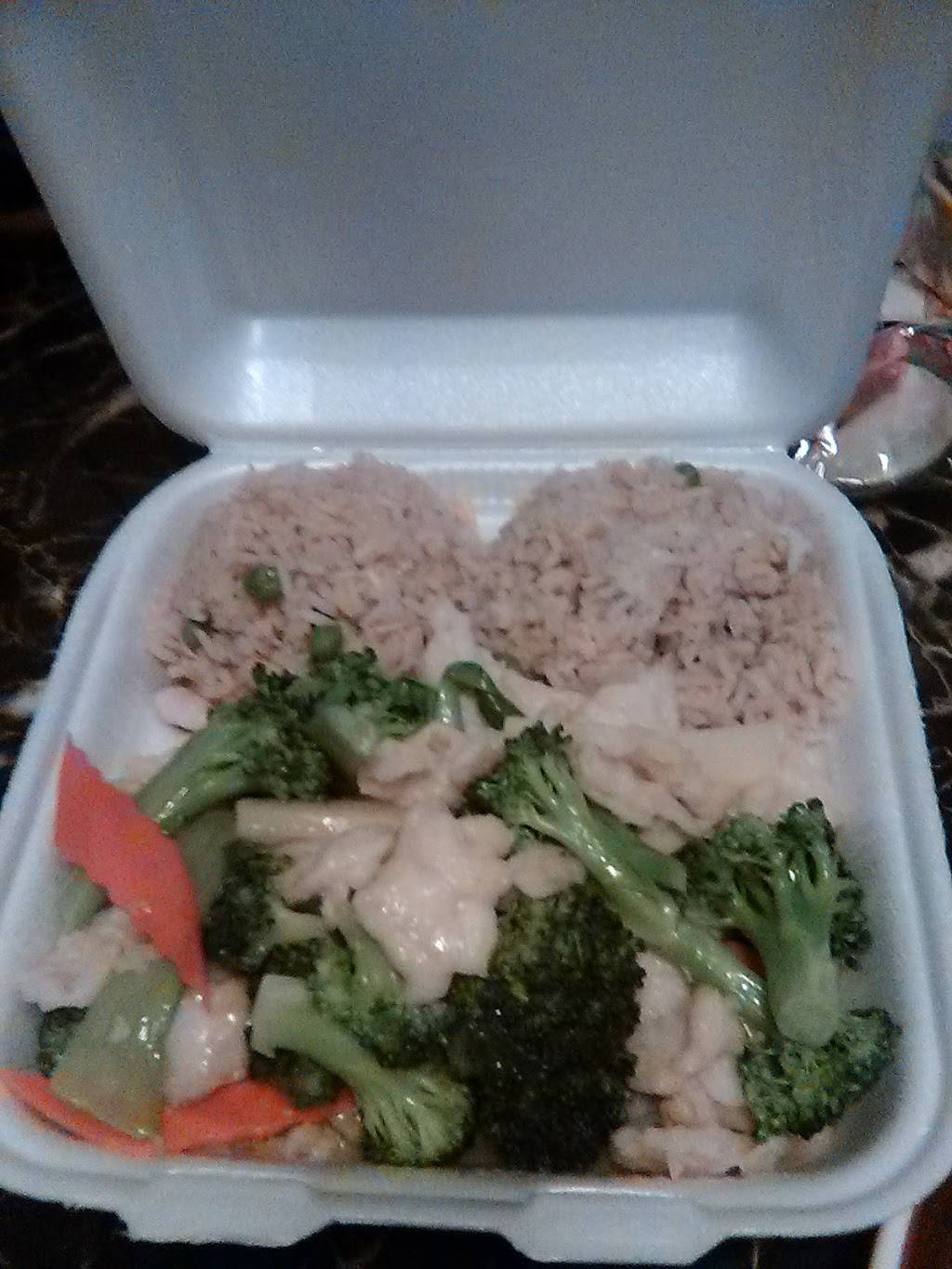 Lucky Wok | restaurant | 8527 Alondra Blvd, Paramount, CA 90723, USA | 5625298977 OR +1 562-529-8977