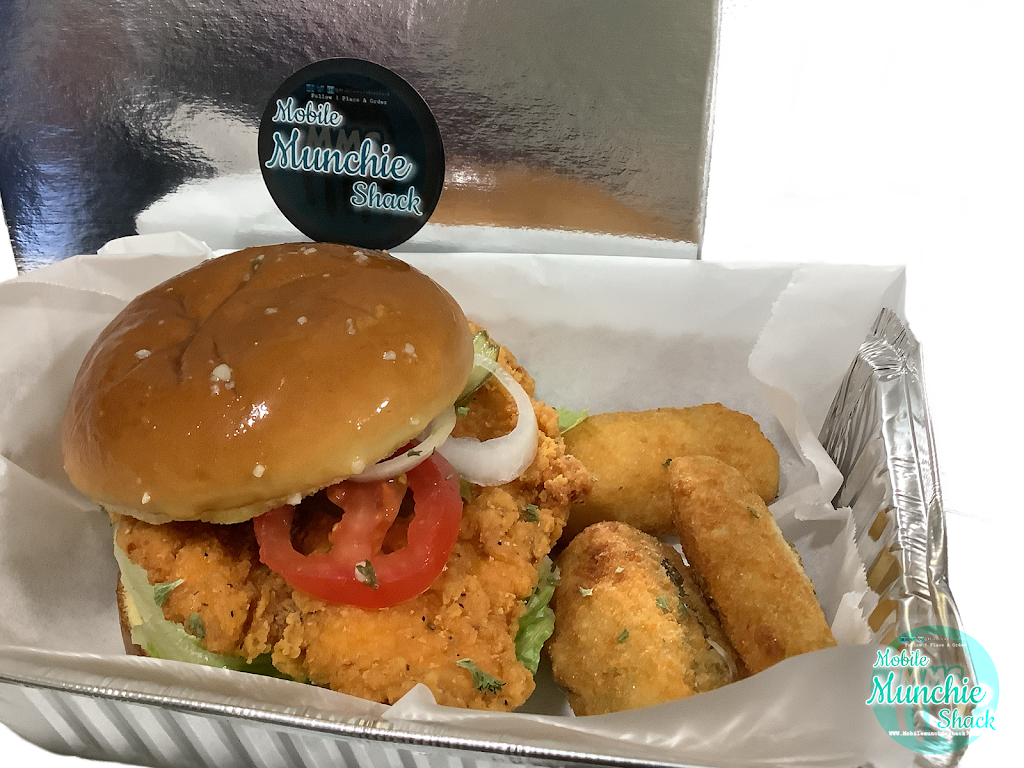 Mobile Munchie Shack | restaurant | 5083 Colerain Ave, Cincinnati, OH 45223, USA | 5133494431 OR +1 513-349-4431