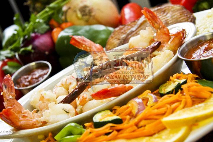 La Terraza | restaurant | 8445 Vernor Hwy, Detroit, MI 48209, USA | 3138431433 OR +1 313-843-1433