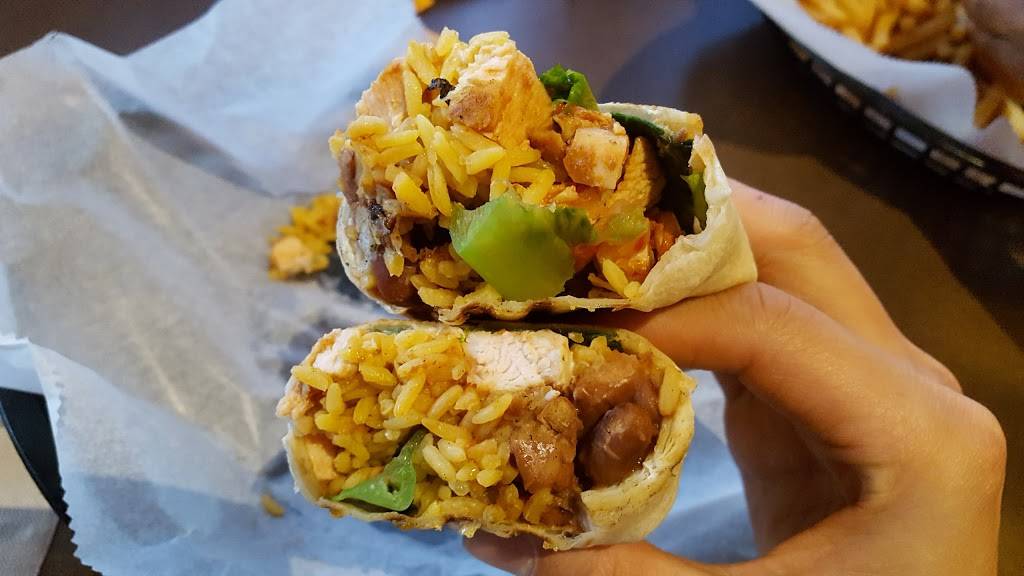 Carlos and Gabbys | restaurant | 69-44 Main St, Flushing, NY 11367, USA | 7185758226 OR +1 718-575-8226