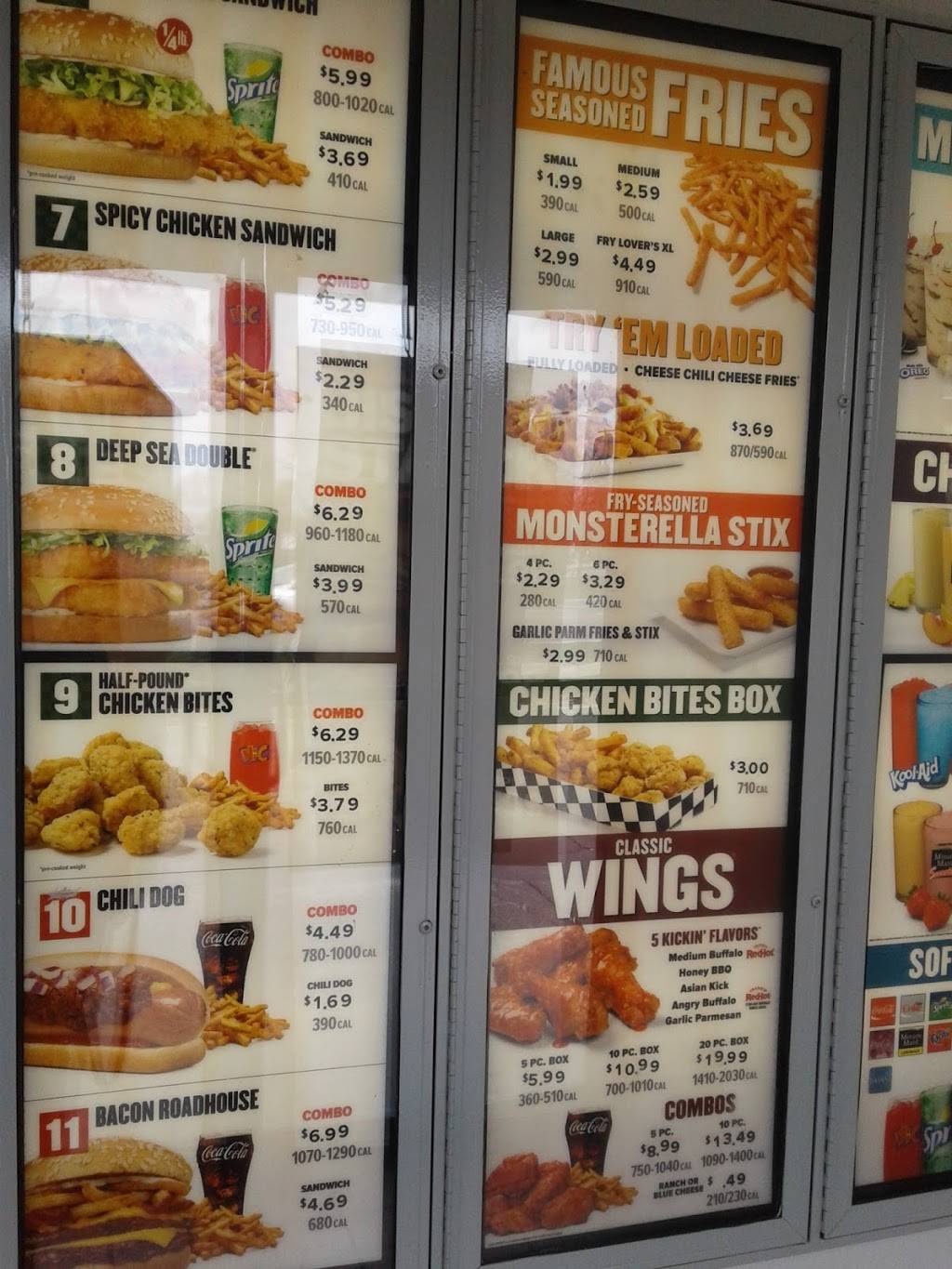 Checkers | restaurant | 25260 Gratiot Ave, Roseville, MI 48066, USA | 5867754610 OR +1 586-775-4610