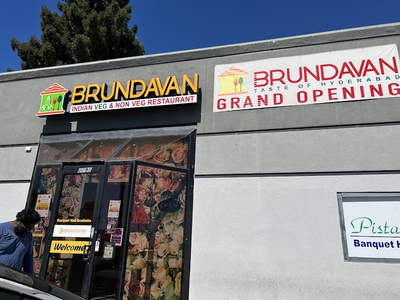 Pista House | restaurant | 2798 El Camino Real, Santa Clara, CA 95051, USA | 4086509306 OR +1 408-650-9306