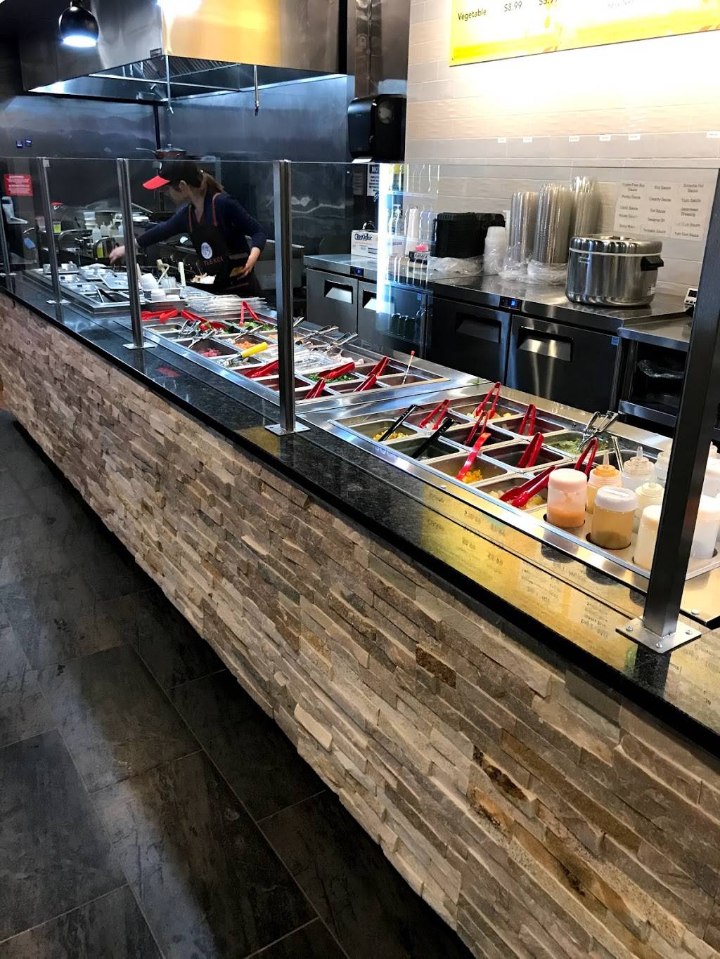 Little Koi Restaurant | restaurant | 4632 State St, Saginaw, MI 48603, USA | 9893551799 OR +1 989-355-1799