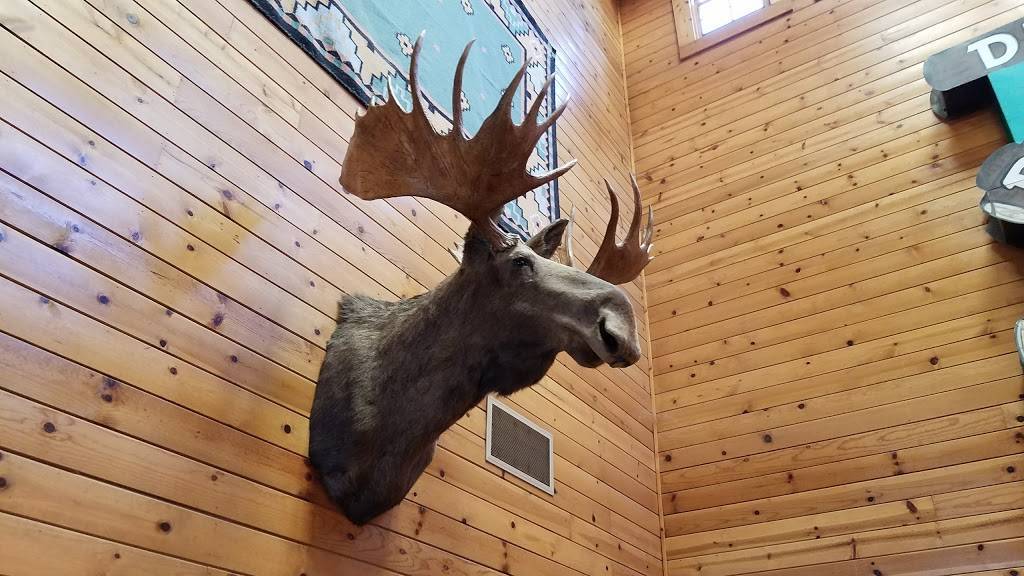 Pines Village Bakery-Pizzeria | restaurant | 54362 Rd 432, Bass Lake, CA 93604, USA | 5596415550 OR +1 559-641-5550