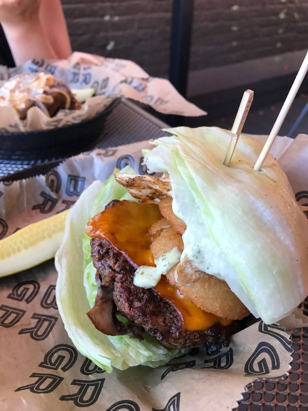 BRGR | restaurant | 5997 Centre Ave, Pittsburgh, PA 15206, USA | 4123622333 OR +1 412-362-2333