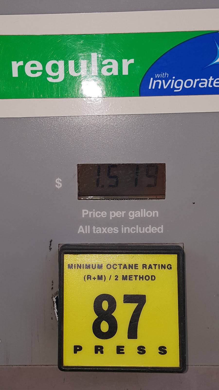 BP | restaurant | 2170 US-321, Clover, SC 29710, USA | 8032229589 OR +1 803-222-9589