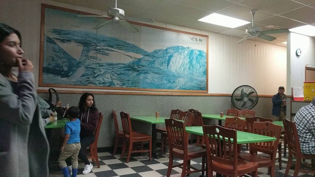 New China Chinese Restaurant | restaurant | 949 N Harrison Ave, Cary, NC 27513, USA | 9193809328 OR +1 919-380-9328