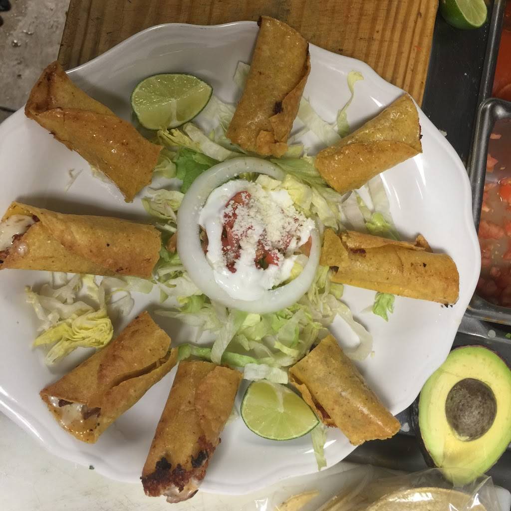 Salsas Gourmet Mexican Restaurant | restaurant | 403 Dickinson St, Springfield, MA 01108, USA | 4137464456 OR +1 413-746-4456