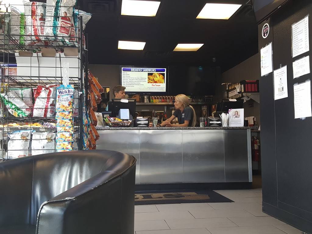 Gems House of Bagels | bakery | 106 Leonardville Rd, Belford, NJ 07718, USA | 7324711550 OR +1 732-471-1550