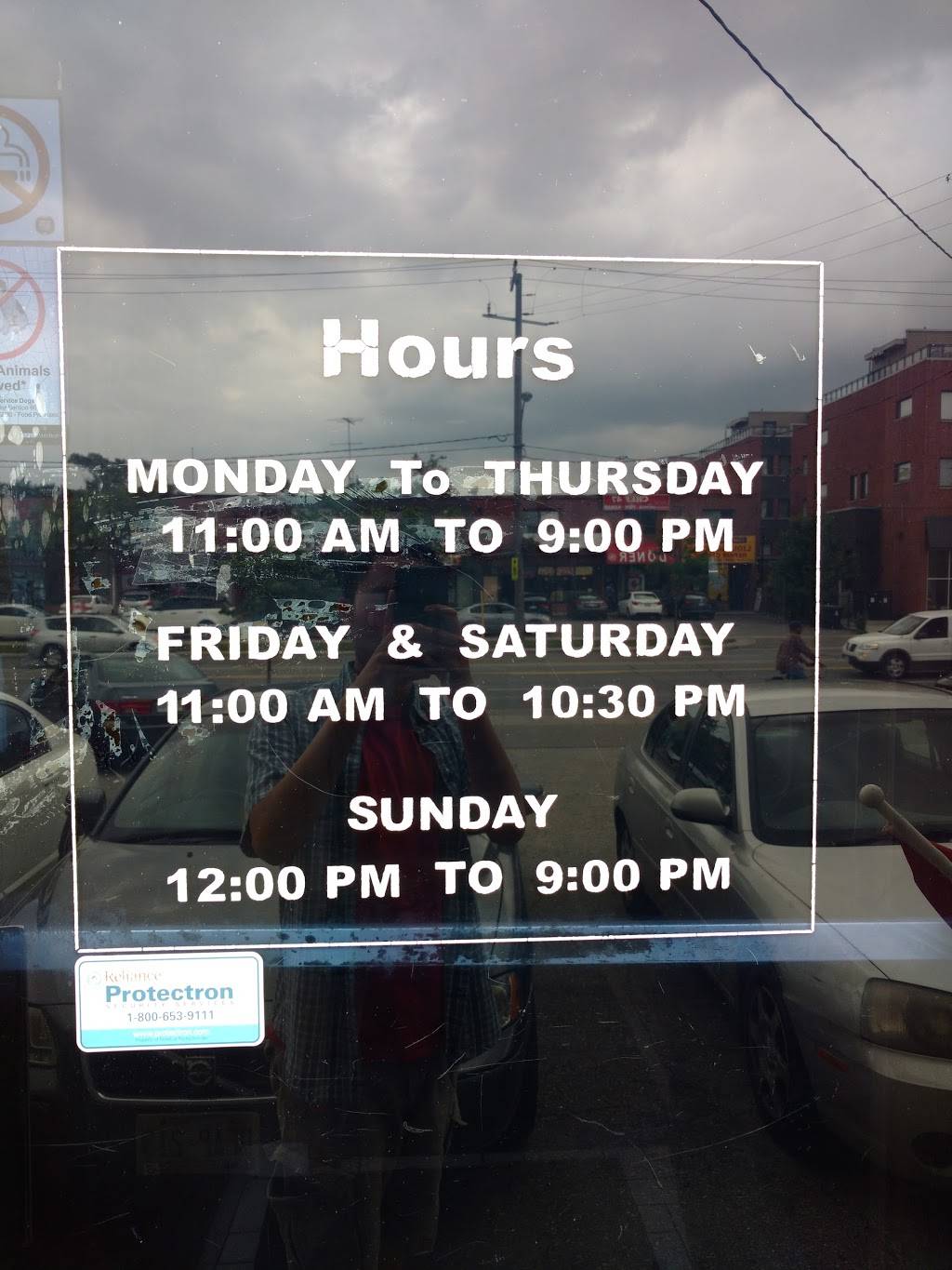 Buzz Buzz Pizza | restaurant | 822 Wilson Ave, North York, ON M3K 1E5, Canada | 4166307777 OR +1 416-630-7777