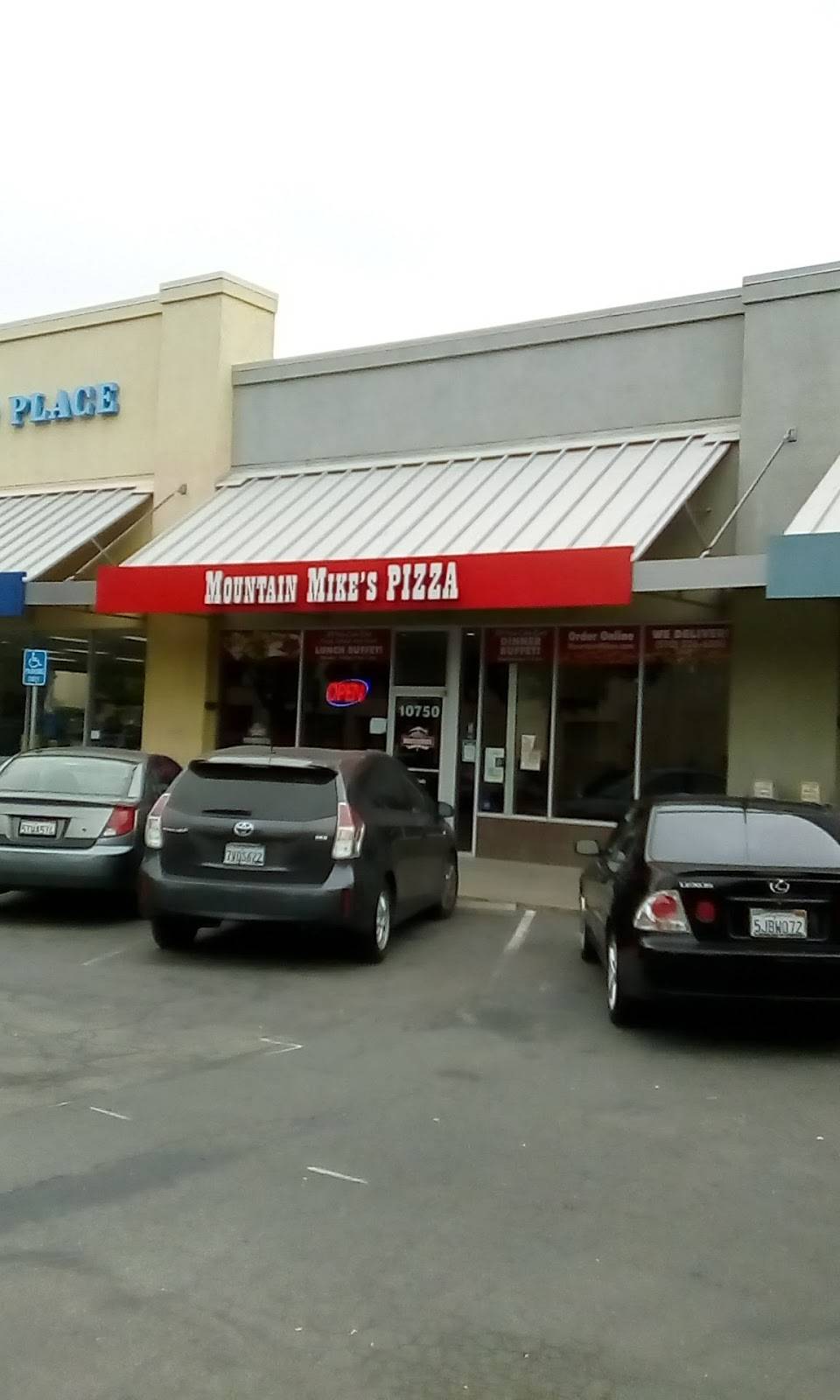 Mountain Mikes Pizza | meal delivery | 10750 San Pablo Ave, El Cerrito, CA 94530, USA | 5105266000 OR +1 510-526-6000