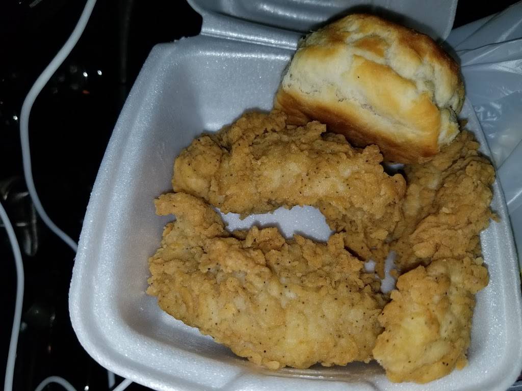 Lees Famous Recipe Chicken | meal delivery | 690 Starwood Dr, St Peters, MO 63376, USA | 6363979229 OR +1 636-397-9229