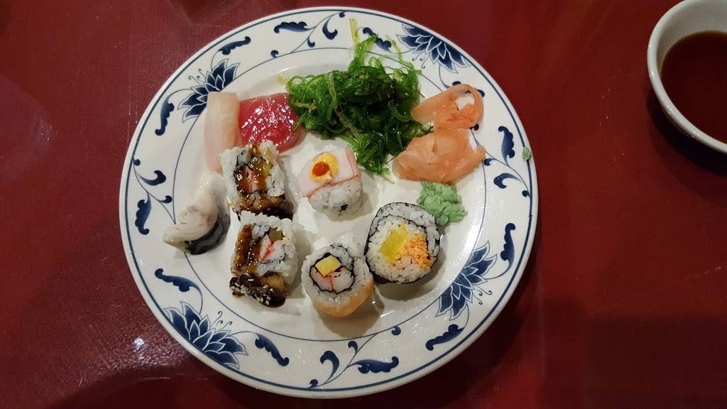 China Palace Restaurant | restaurant | 2905 Washtenaw Ave, Ypsilanti, MI 48197, USA | 7348290999 OR +1 734-829-0999