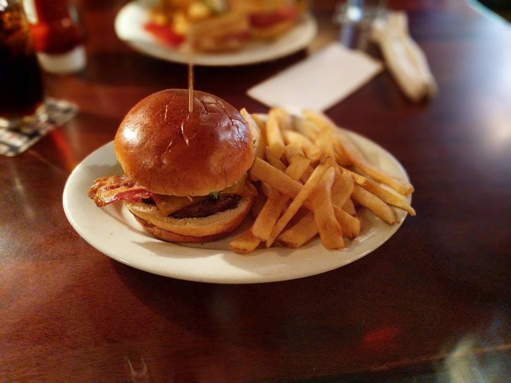 Elephant & Castle | restaurant | 1201 Pennsylvania Ave NW, Washington, DC 20004, USA | 2023477707 OR +1 202-347-7707