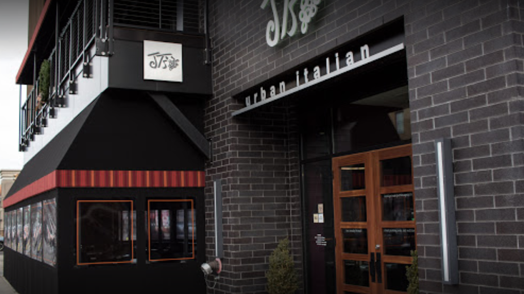 JT’s Restaurant | restaurant | 905 Elmwood Ave, Buffalo, NY 14222, USA | 7168820905 OR +1 716-882-0905