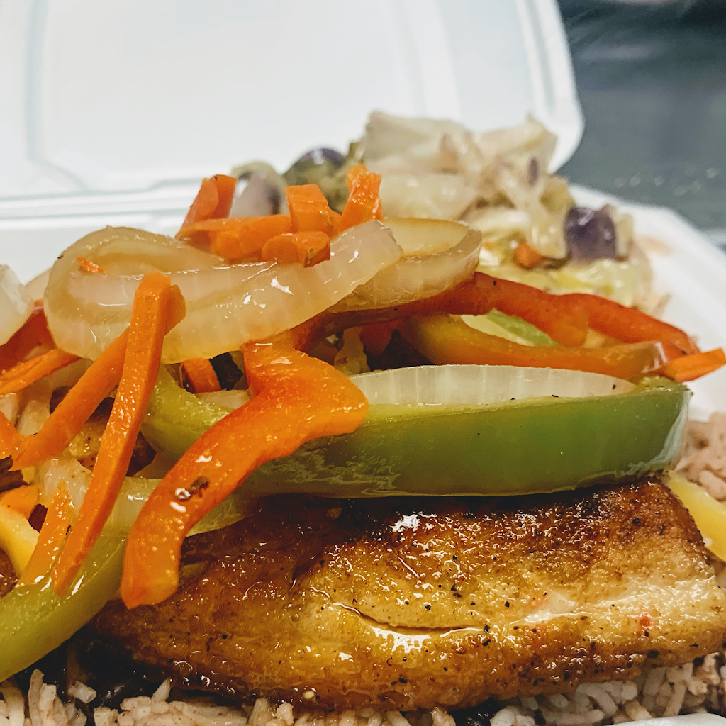 Minstons Jamaican Deli | restaurant | 2880 Holcomb Bridge Rd #184, Alpharetta, GA 30022, USA | 6783536130 OR +1 678-353-6130