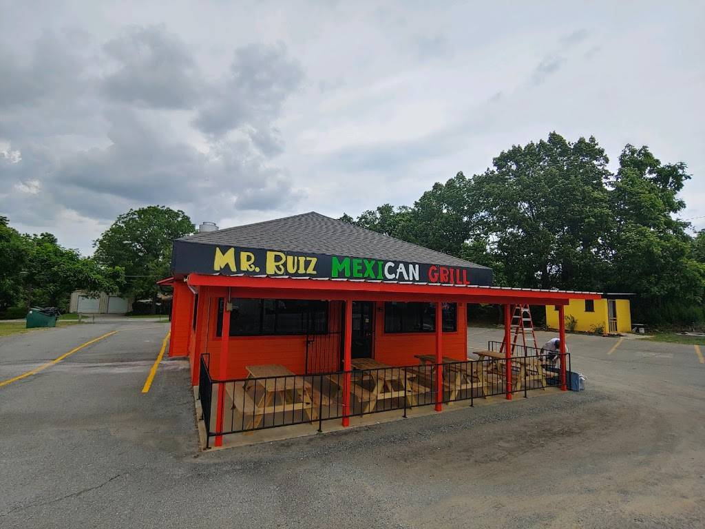 Mr. Ruiz Mexican Grill | restaurant | 2101 S Armstrong Ave, Denison, TX 75020, USA | 9033371889 OR +1 903-337-1889