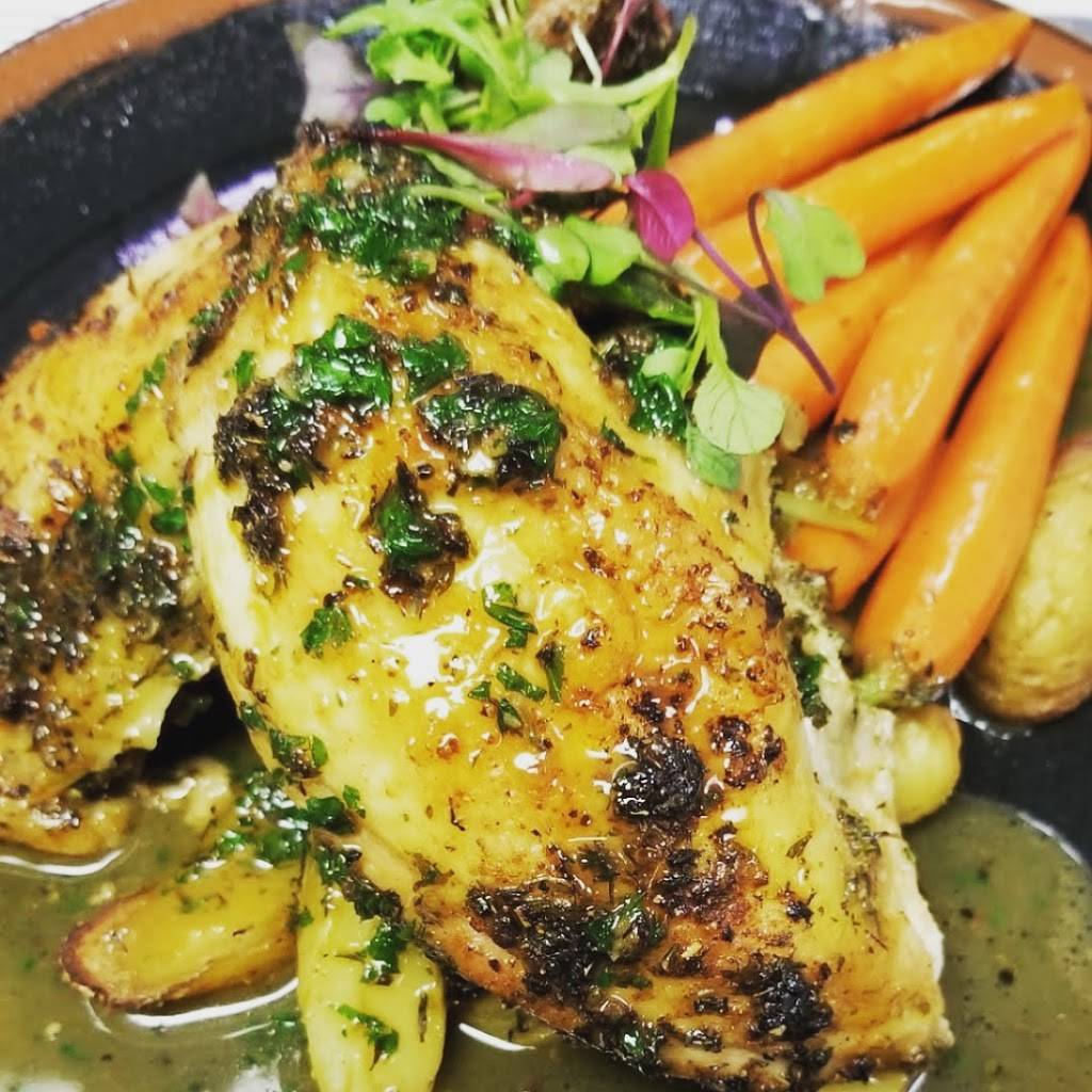 The Greenside Grille Restaurant | restaurant | 274 South St, Hingham, MA 02043, USA | 7817491720 OR +1 781-749-1720