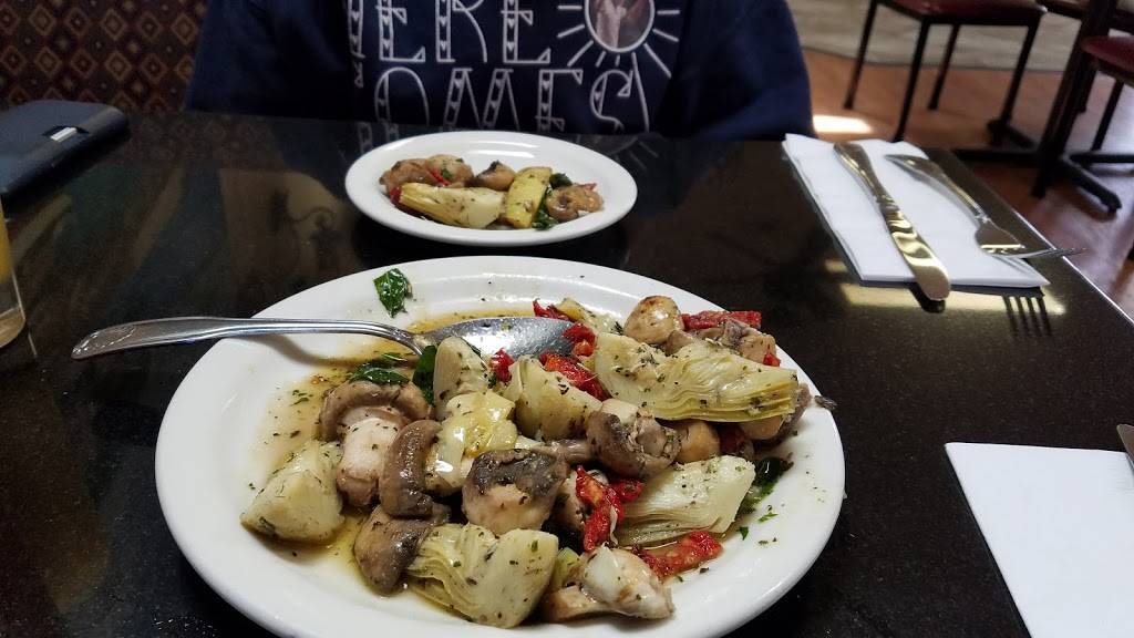 Sardinas Italian Restaurant and Bar | restaurant | 1129 Morena Blvd, San Diego, CA 92110, USA | 6192768393 OR +1 619-276-8393